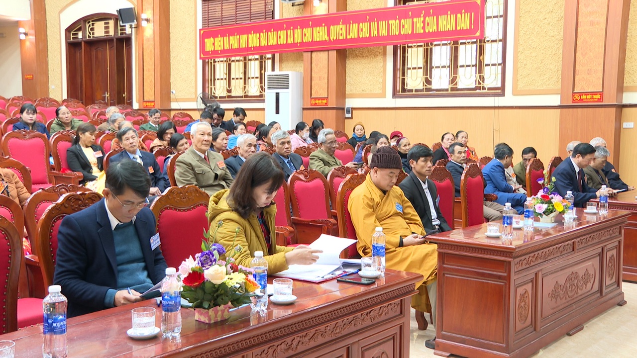 Các đại biểu dự Đại hội MTTQ xã Thi Sơn.jpg