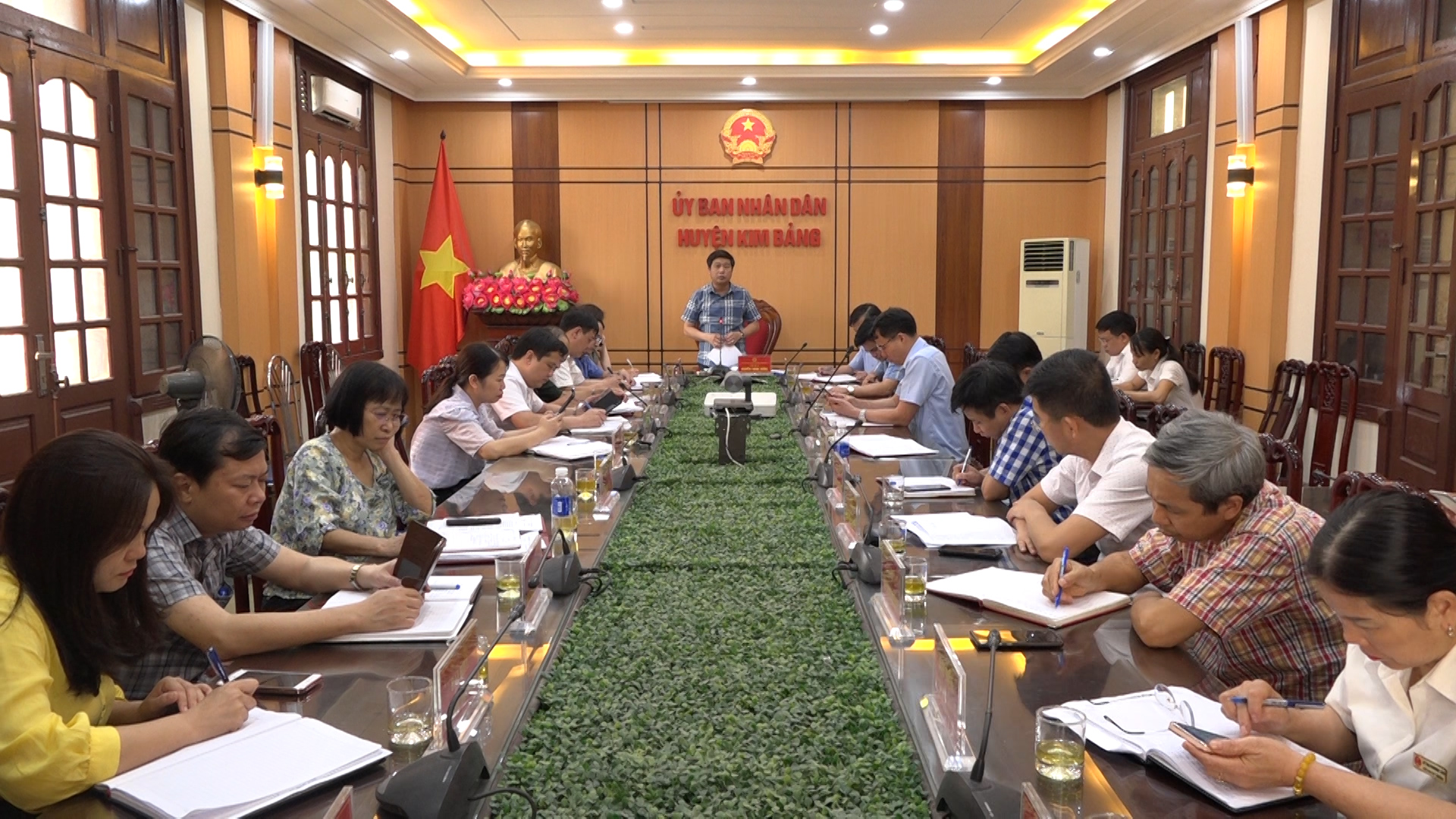 HOP THUONG KI THANG 5.jpg